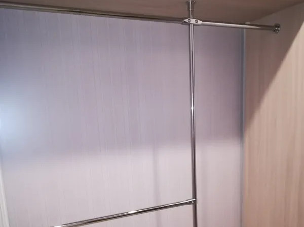 Штанга круглая 8 мм ШКр 08.2000.502л Золото. Цена за 5 штук.