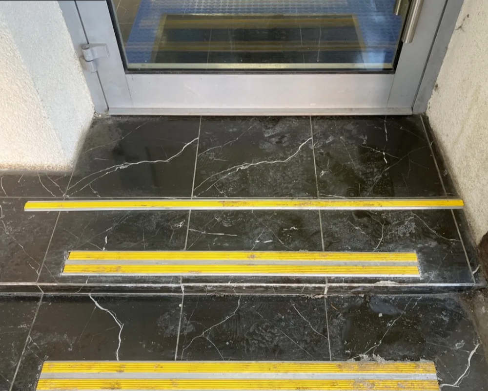 Порог одноуровневый ПС 08.900.04 Бронза