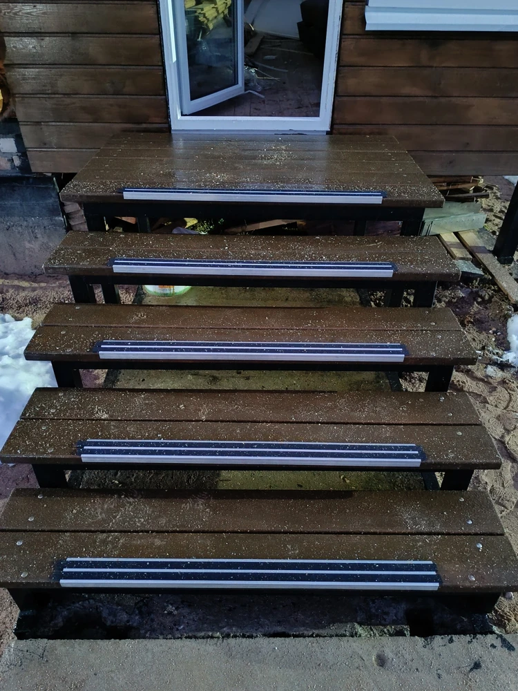 Порог угловой ПУ 71.2700.202л Золото