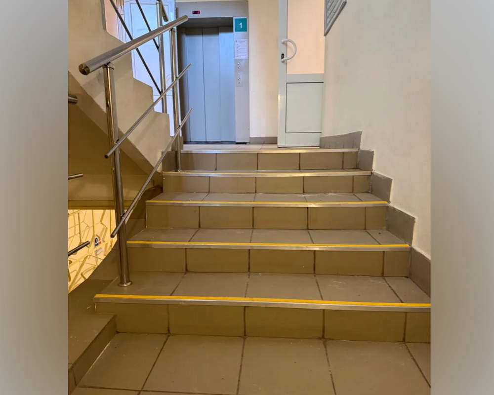 Порог одноуровневый ПС 08.1800.001ч Без покрытия