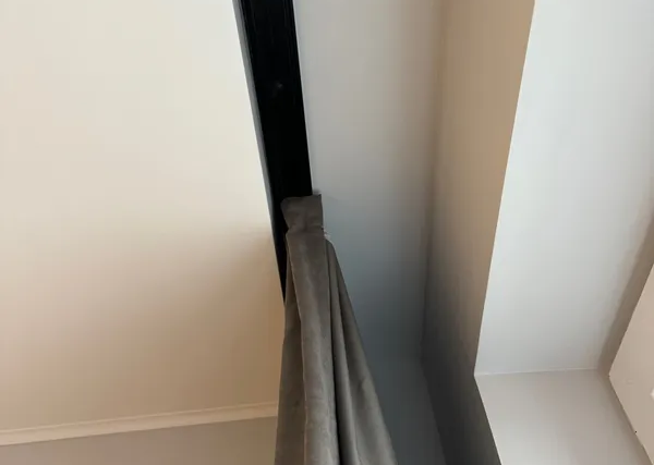 Карниз Шина черный комплект 3-х ряд ПВХ Волшебная палочка 1,6м