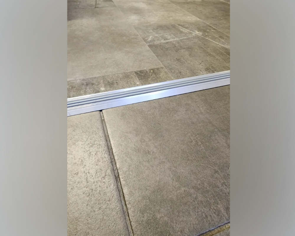 Порог одноуровневый ПС 08-1.2700.242л Шампань