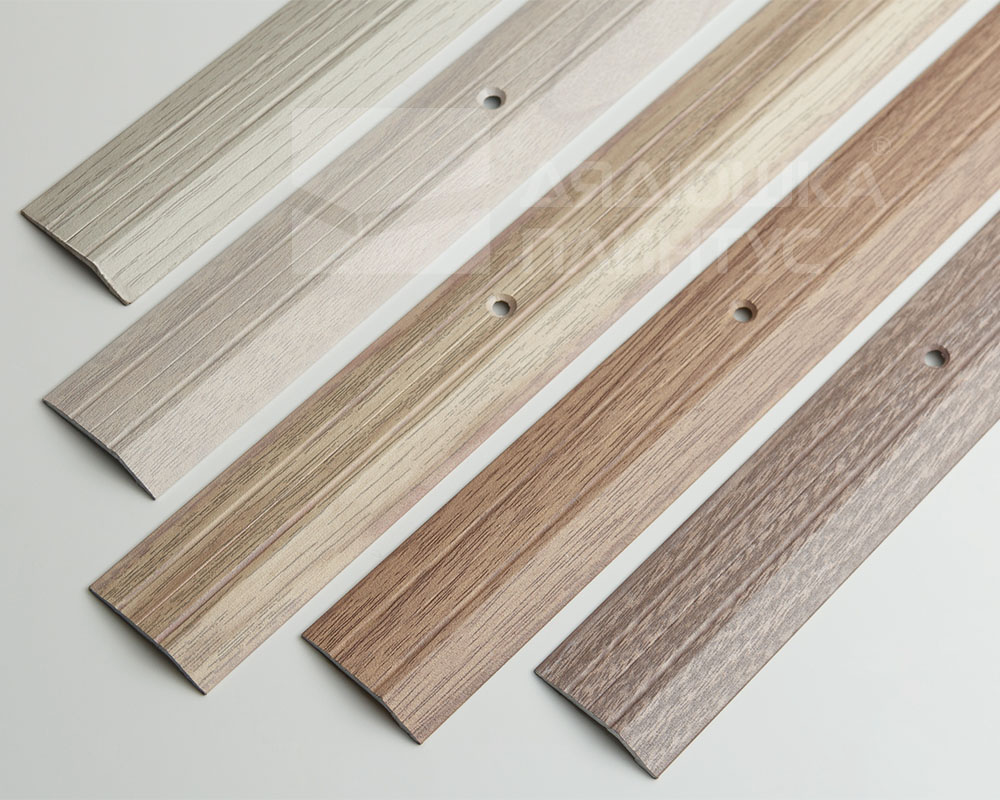 Порог разноуровневый ПР 03.900.081 Сосна