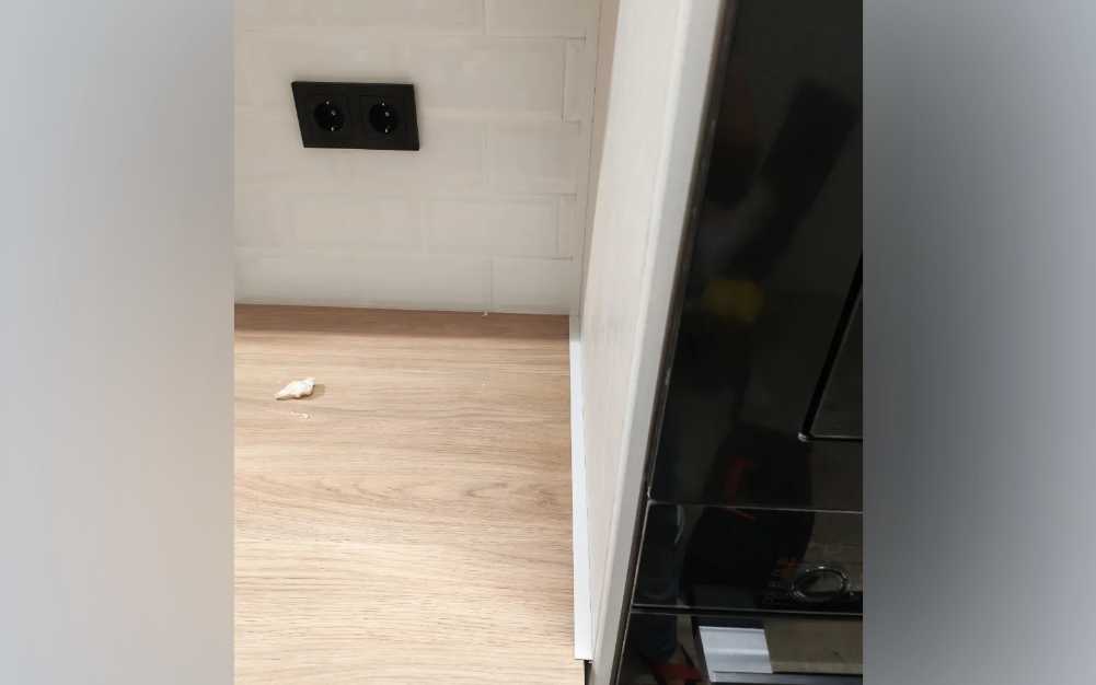 Антиплинтус Апл 01.2700.16. Белый