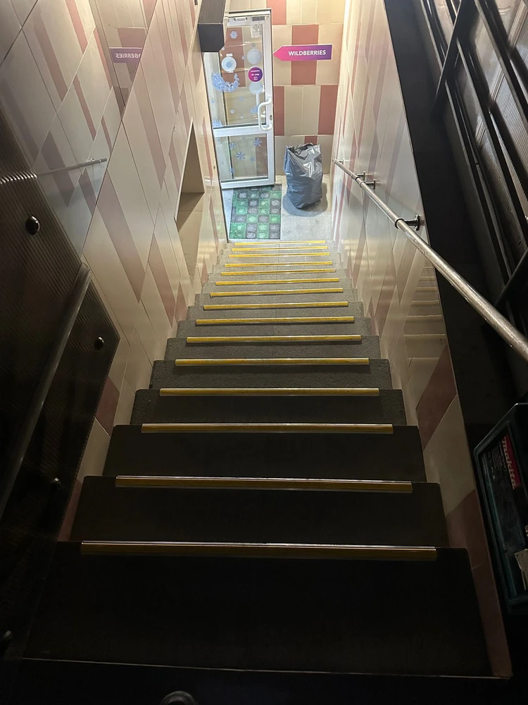 Порог угловой ПУ 71.2700.001 Алюминий