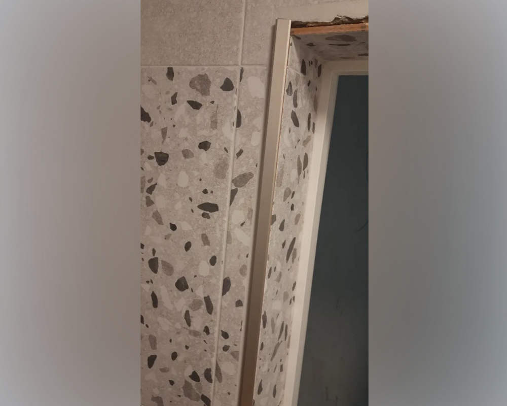 Порог одноуровневый ПС 09.2700.242л Шампань