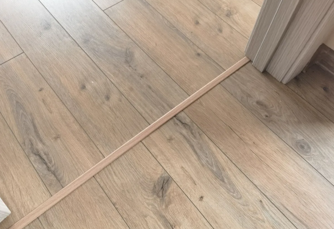 Т-образный порог MAGIC STICK. 20 мм 0,9 м Дуб леванте