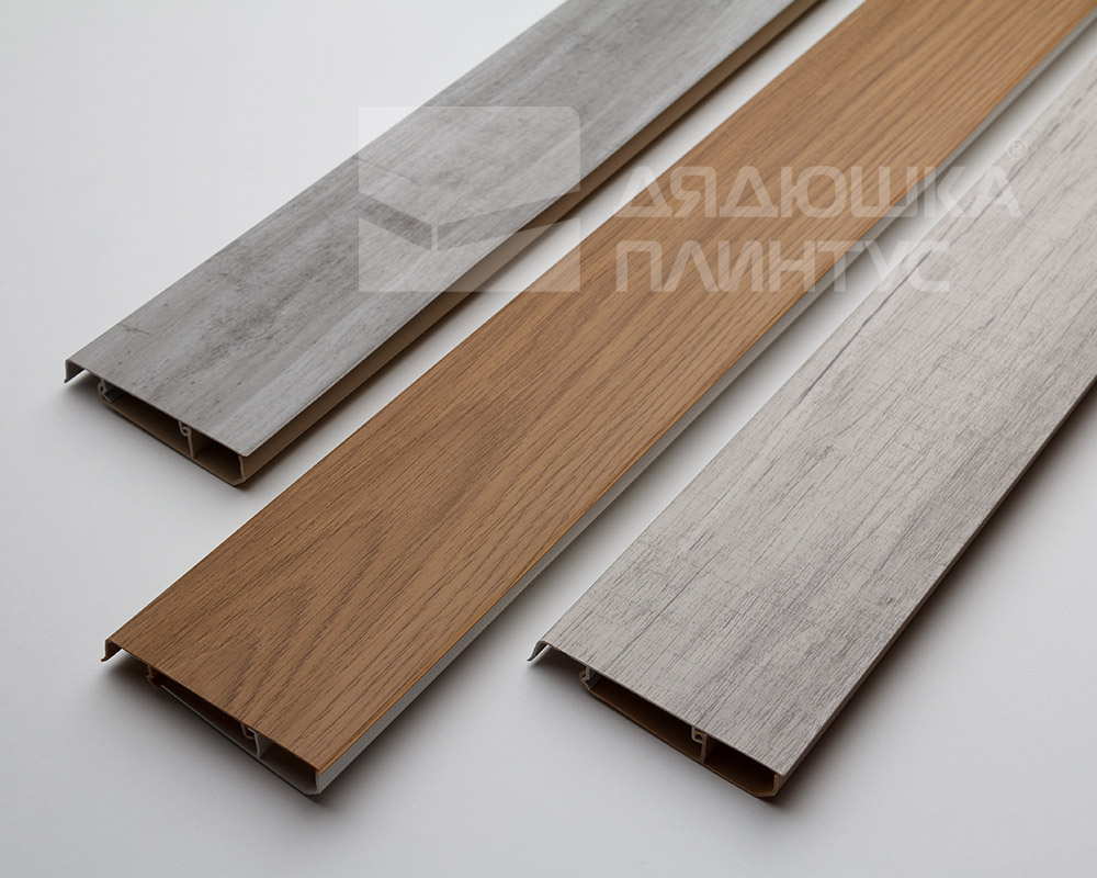 Плинтус ПВХ   MAGIC STIСK 77мм 2,2 м MS115 Орех европейский