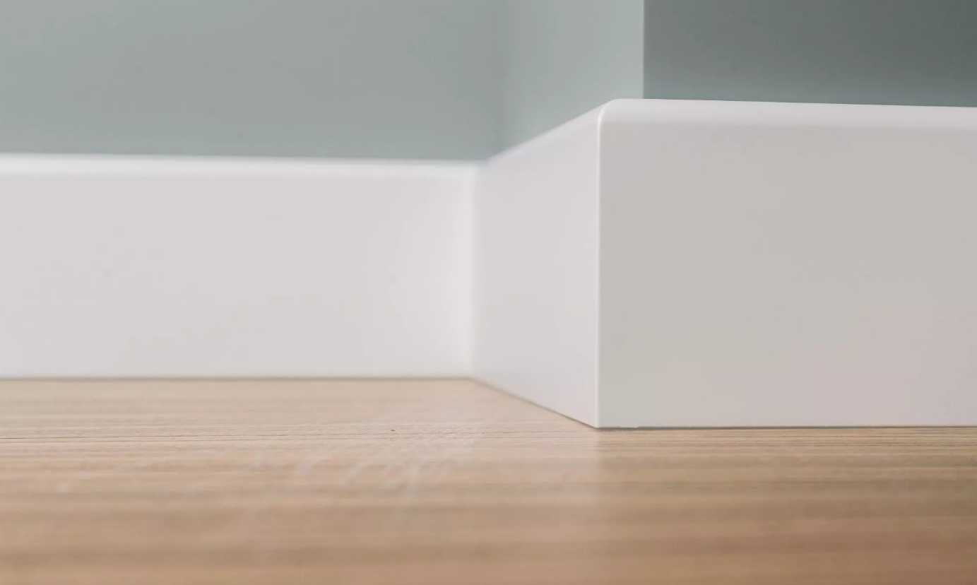 Плинтус МДФ Лука Пл 100-1МДФ.2700.Point line 24040 Дуб кантри белый