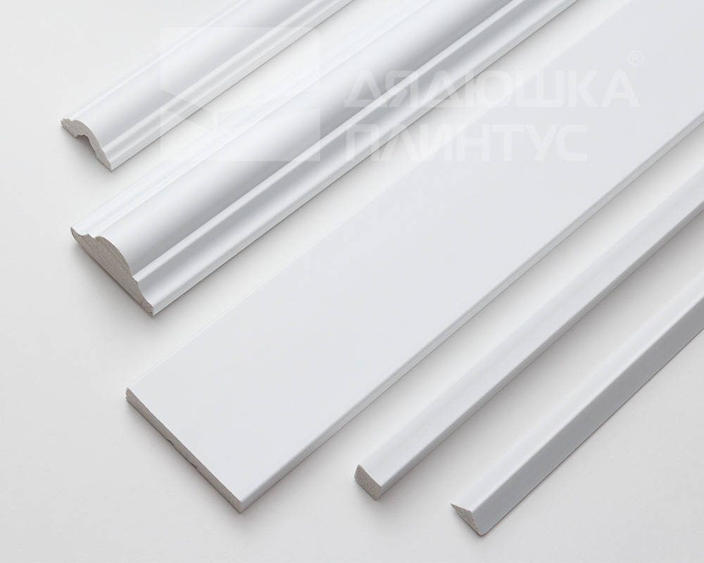 Молдинг Волшебная палочка MSST 105 25*12,5*2000 мм Покраска под заказ