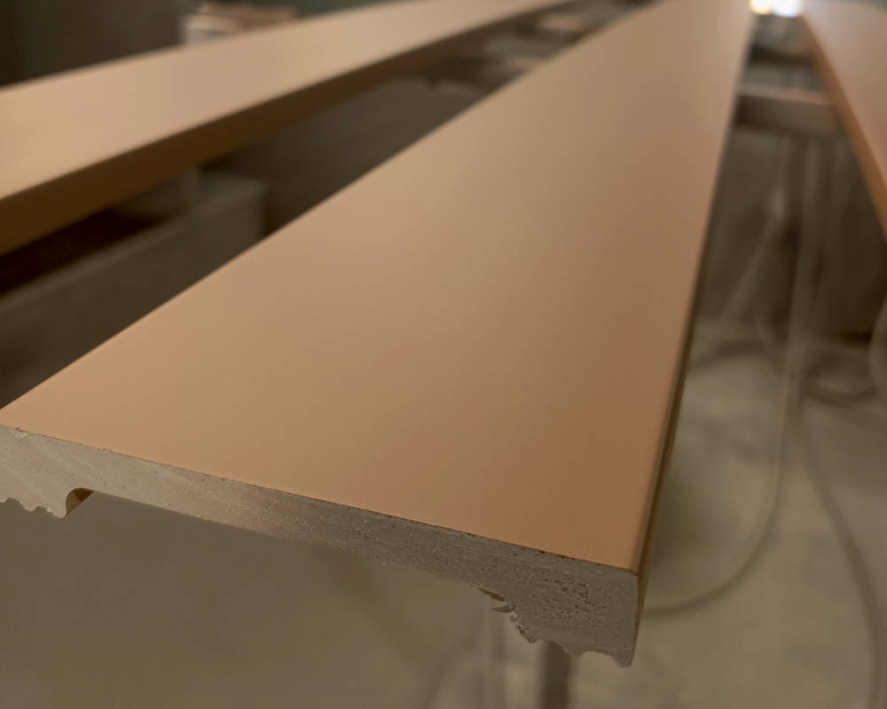 Плинтус СОЛИД 1 UHD 46/80 80*16*2000. Окраска включена в стоимость