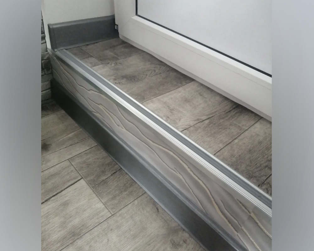 Порог одноуровневый ПС 08.1800.15 Черный