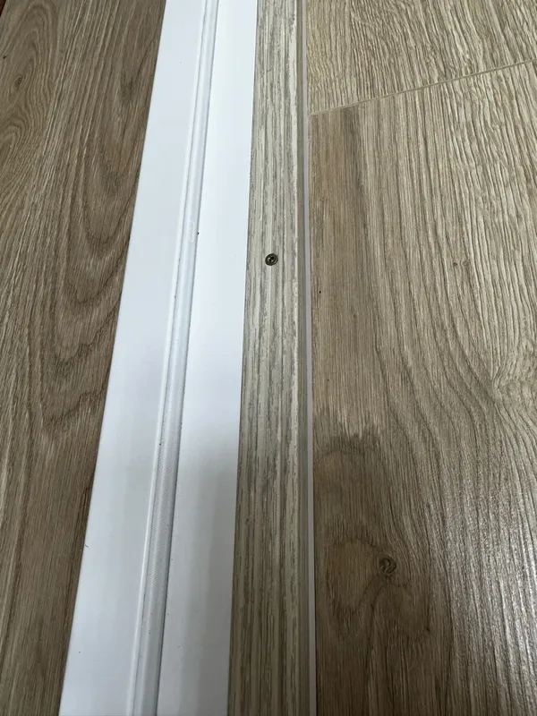 Порог угловой ПУ 01.900.095 Дуб венге