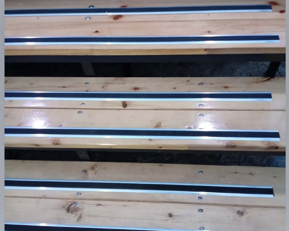 Порог одноуровневый ПС 08.900.042л Шампань