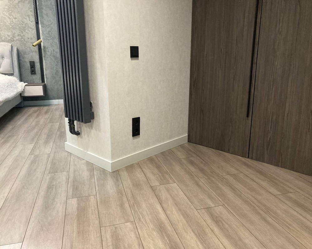 Плинтус напольный Salag Alpha 100 Белый 2,4м